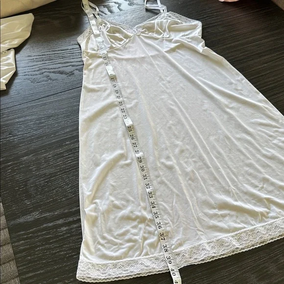 Vintage Vanity Fair Nylon Lace Slip Dress in White Made in USA Paper Tag, L - Picture 8 of 9